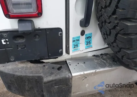 2016 Jeep Wrangler Unlimited Sahara from USA, damaged, VIN 1C4BJWEG5GL321796